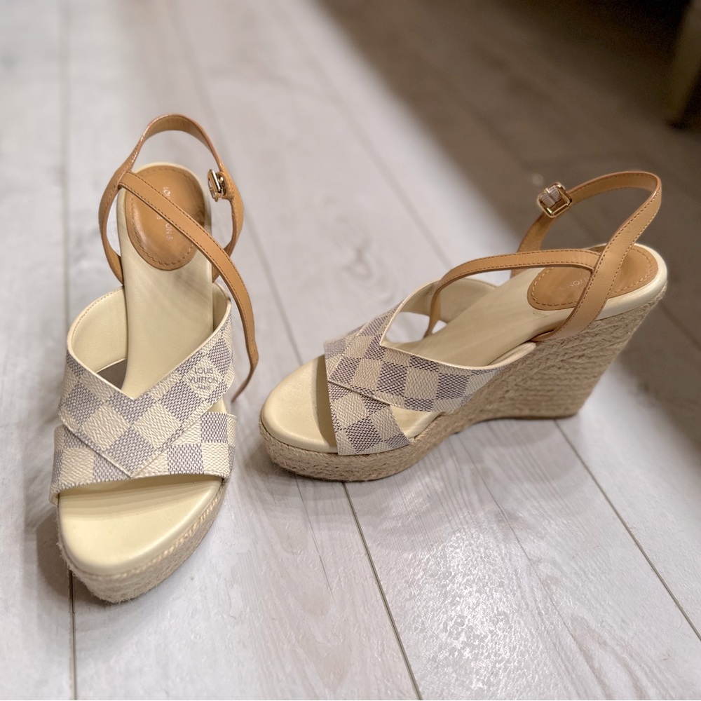 Authentic Louis Vuitton Helios Wedge Sandal Size 38 or 7.5 US Size